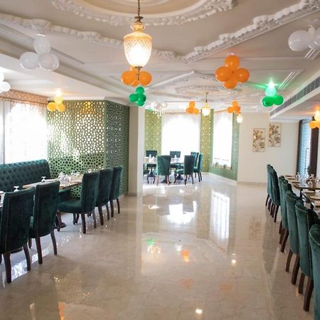 Indralok Palace Hotel & Resort Morena Bagian luar foto