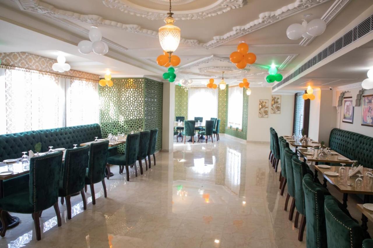 Indralok Palace Hotel & Resort Morena Bagian luar foto